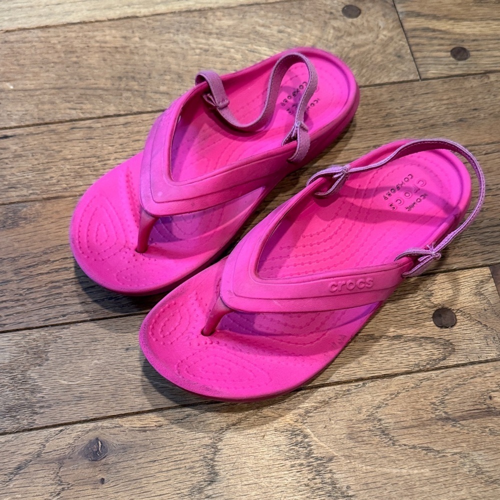 Crocs Pink Slingback Flip Flops Comfort Sandals Lightweight Casual